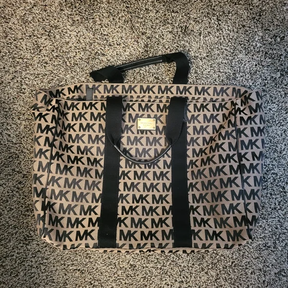 Michael Kors Tan and Black MK Pattern Travel Bag - Picture 1 of 4